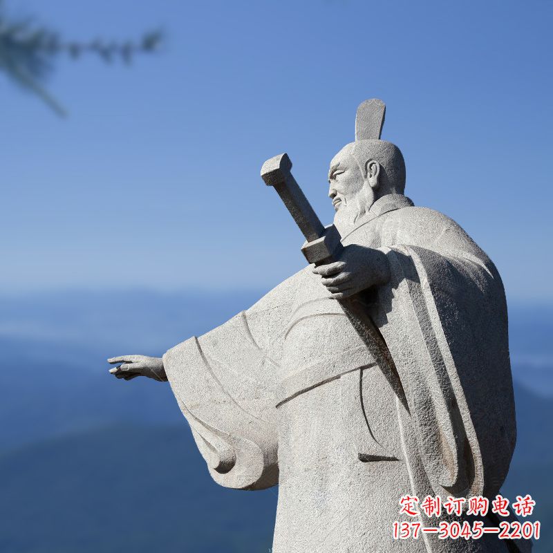 甘肃秦始皇石雕像展现绝代霸气
