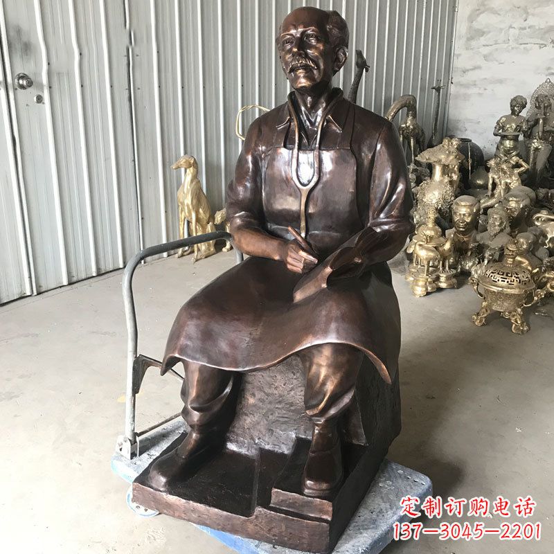 甘肃白求恩坐姿纯铜雕塑赞颂英雄的象征