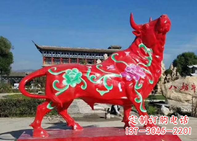 甘肃玻璃钢红牛雕塑