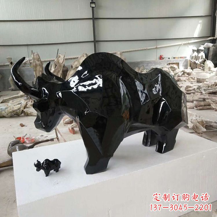甘肃玻璃钢动物雕塑——展现自然之美