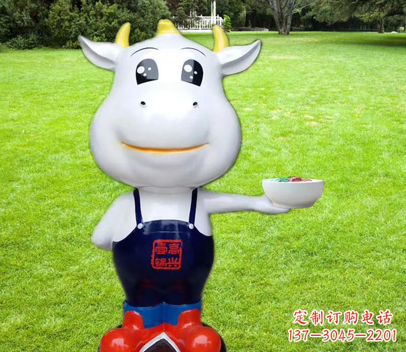 甘肃玻璃钢制作的牛雕塑