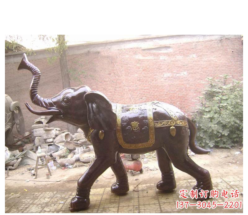 甘肃玻璃钢大象雕塑