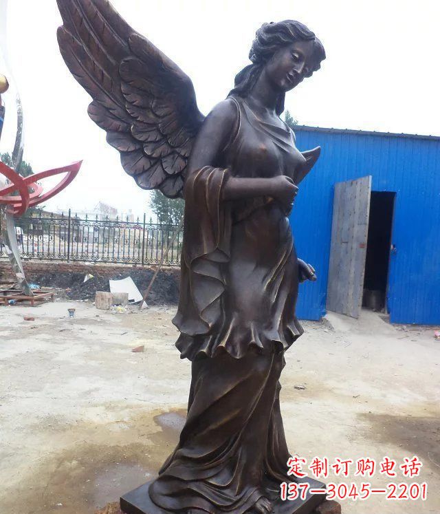 甘肃玻璃钢仿铜欧式女人雕塑