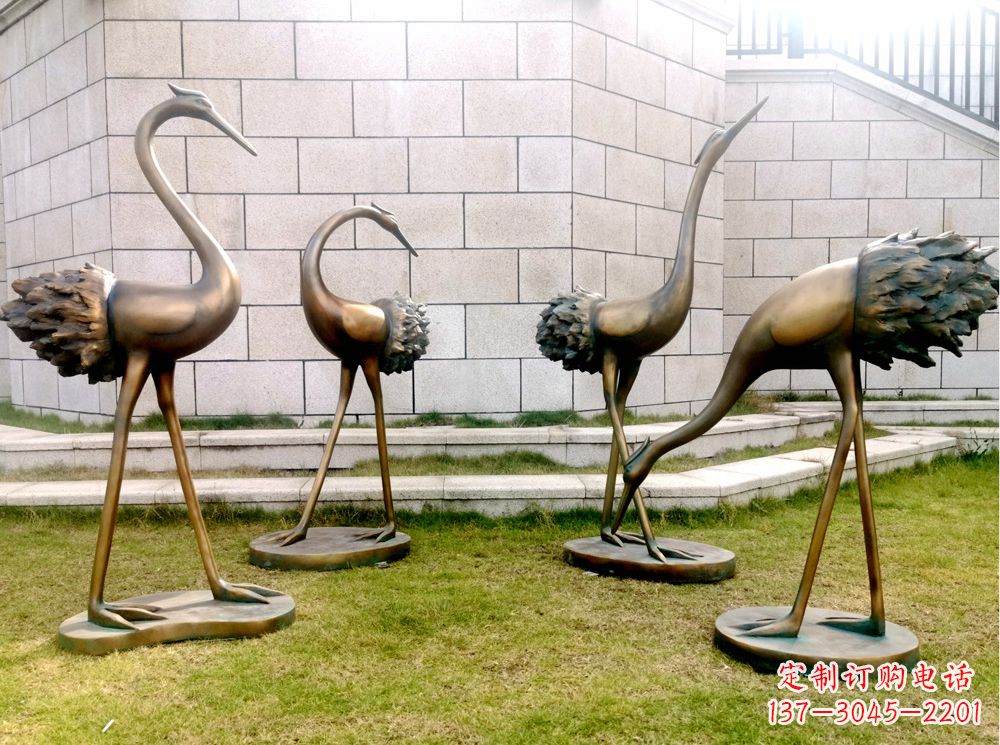 甘肃玻璃钢仿铜仙鹤雕塑以自然之美为灵感