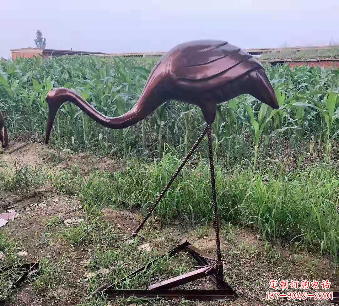 甘肃玻璃钢仿铜仙鹤雕塑精美景观装饰
