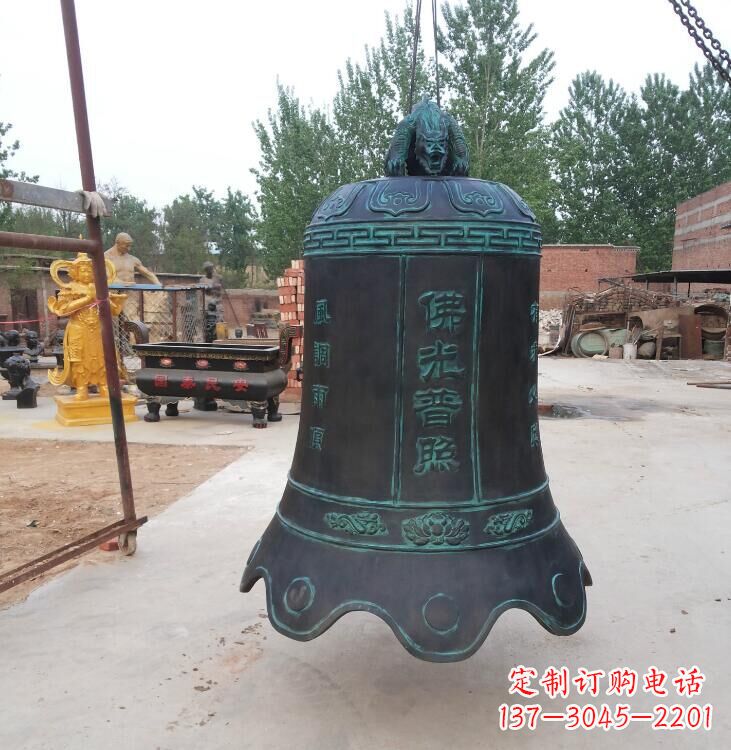甘肃玻璃钢铜钟雕塑精美外观,持久耐用
