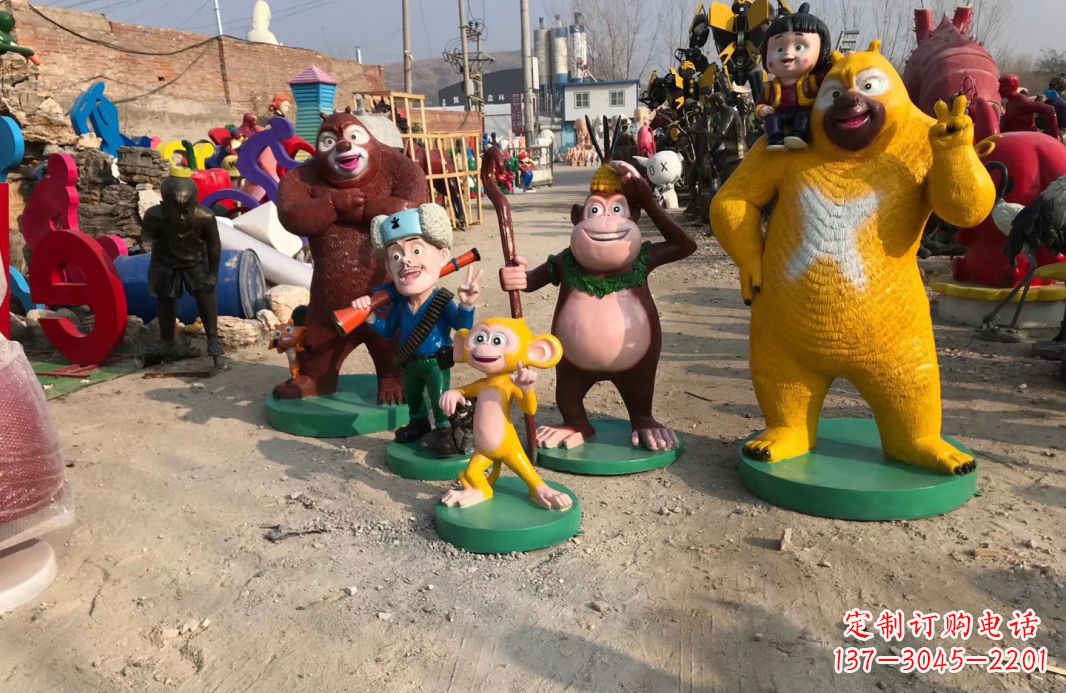 甘肃玻璃钢仿真熊二雕塑一种可爱的艺术品