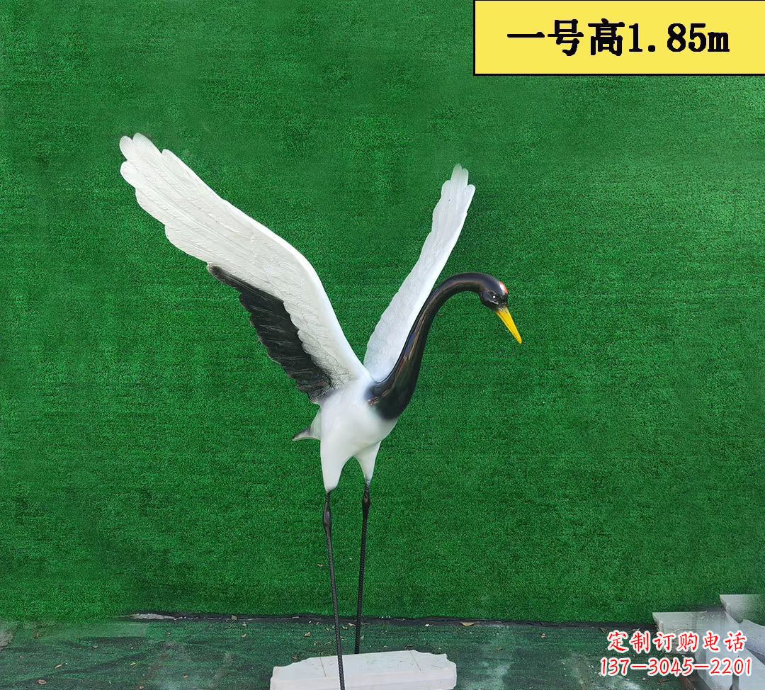 甘肃仙鹤雕塑玻璃钢仿真景观动物雕塑