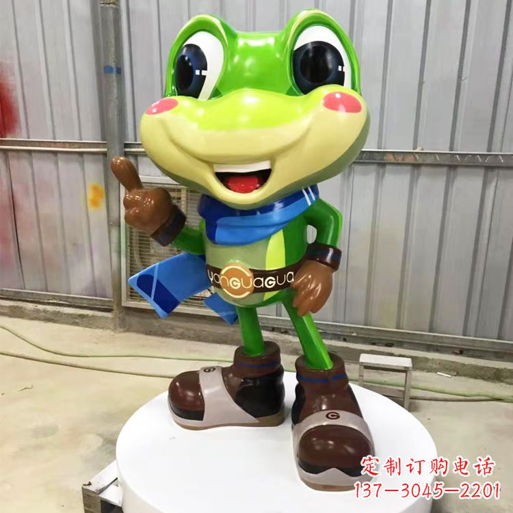 甘肃玻璃钢青蛙雕塑——为商场儿童游乐场增添点缀