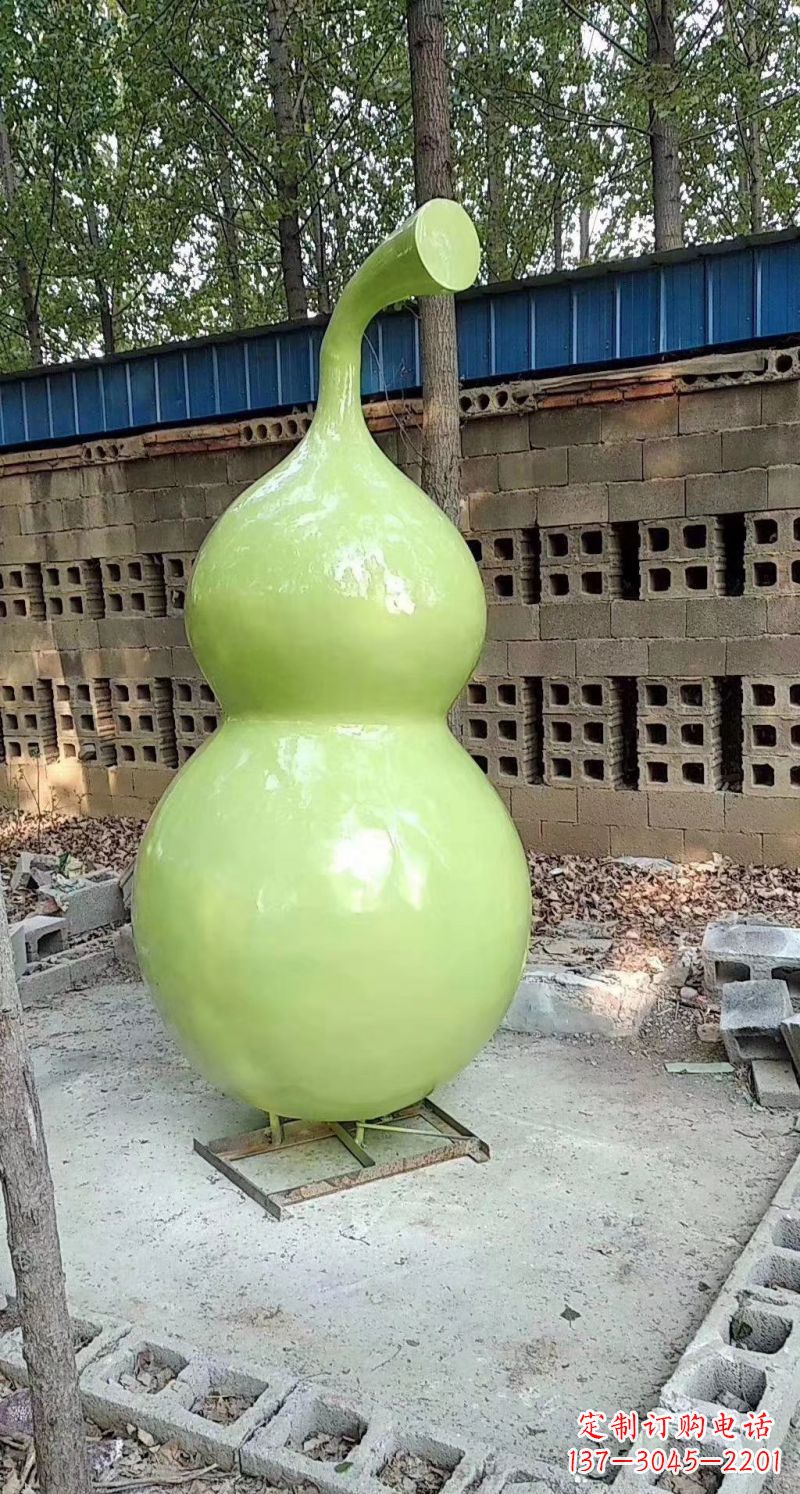 甘肃玻璃钢葫芦雕塑艺术性与实用性的完美结合