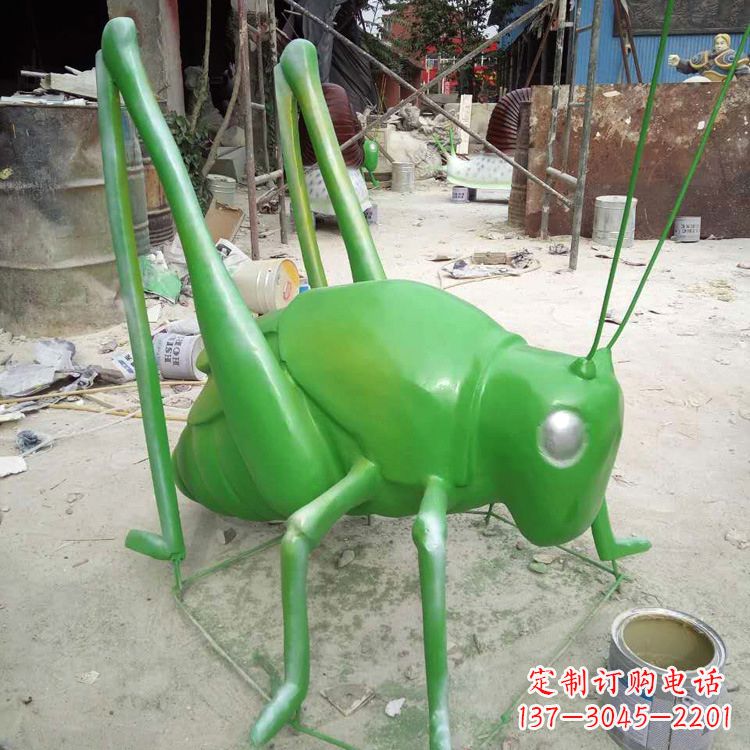 甘肃玻璃钢蝗虫雕塑精美的艺术造型