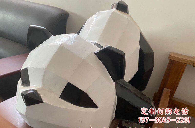 甘肃玻璃钢熊猫雕塑