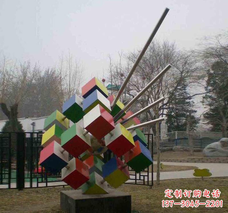 甘肃不锈钢彩色魔方雕塑艺术与智慧的结合