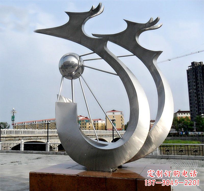 甘肃不锈钢双龙戏珠雕塑精美绝伦