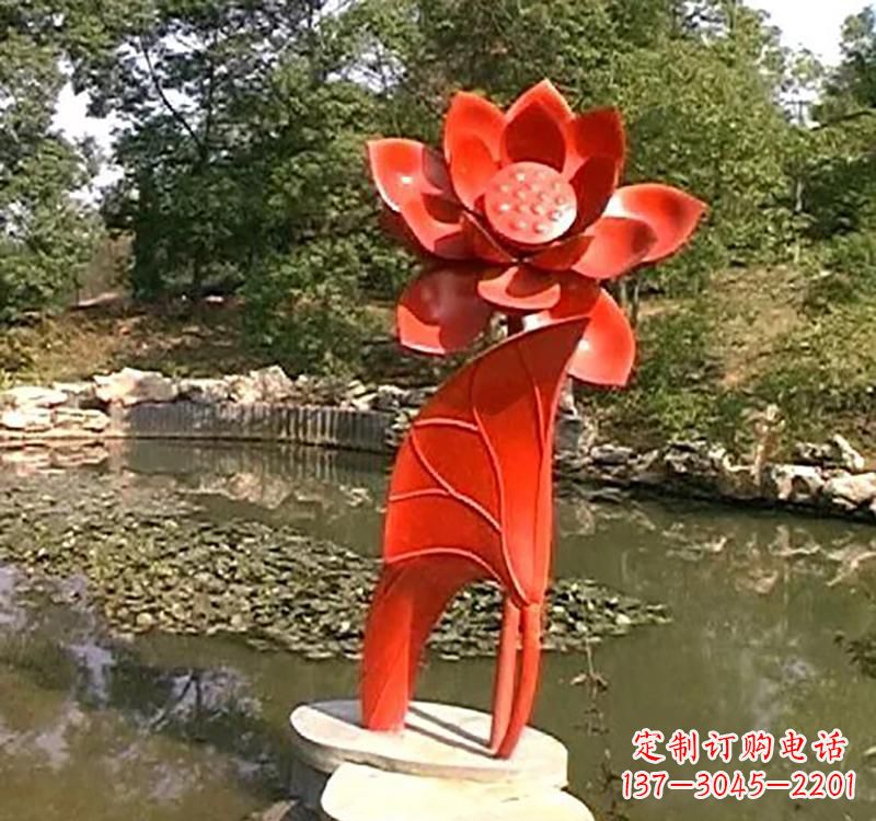 甘肃不锈钢荷花雕塑激发城市艺术灵感