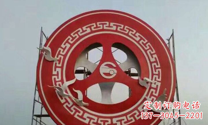 甘肃不锈钢齿轮雕塑象征着时代进步
