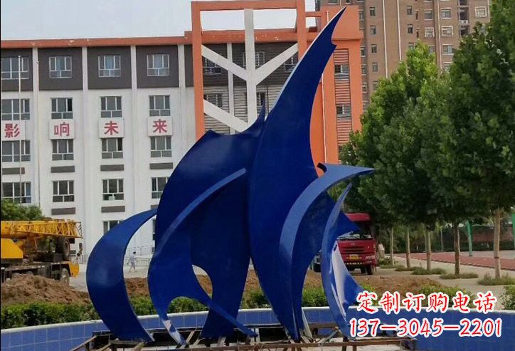 甘肃不锈钢船帆雕塑象征着自由和希望