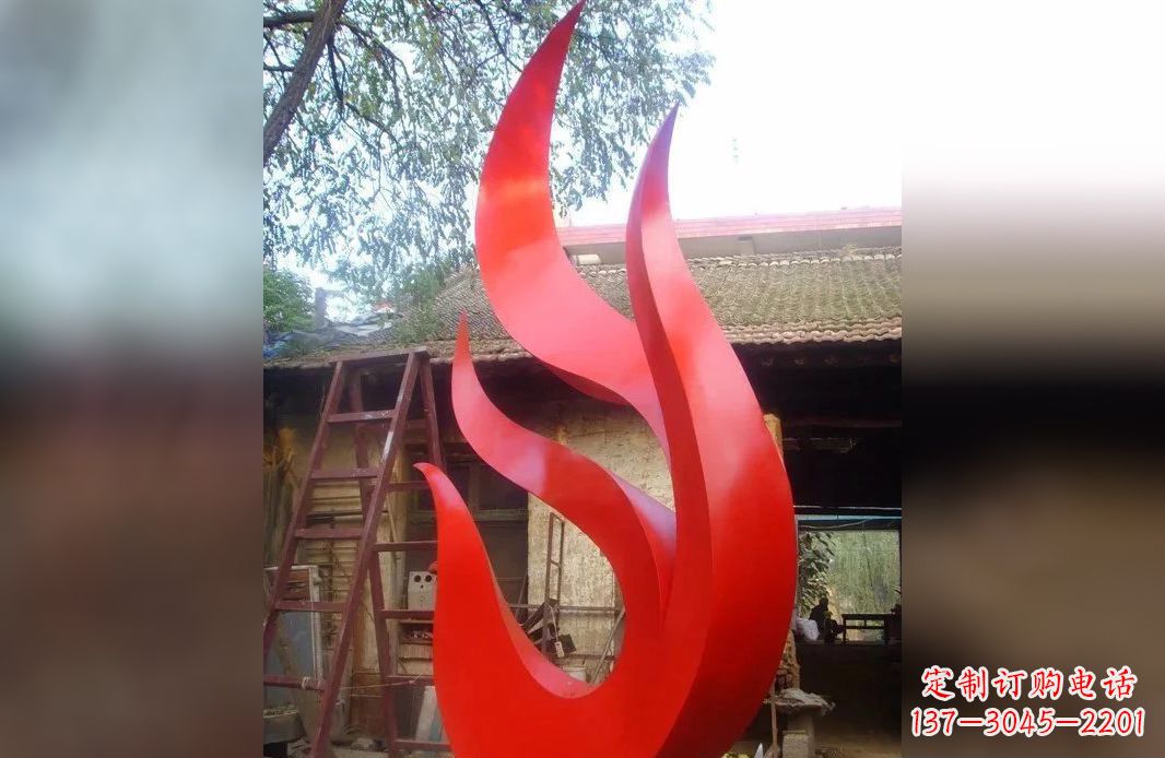 甘肃凤凰展翅飞翔的不锈钢雕塑