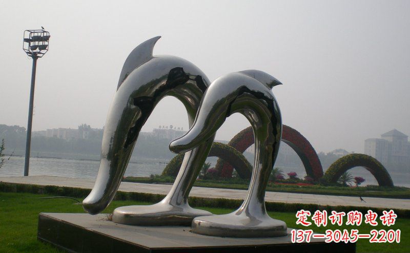 甘肃精美不锈钢海豚雕塑