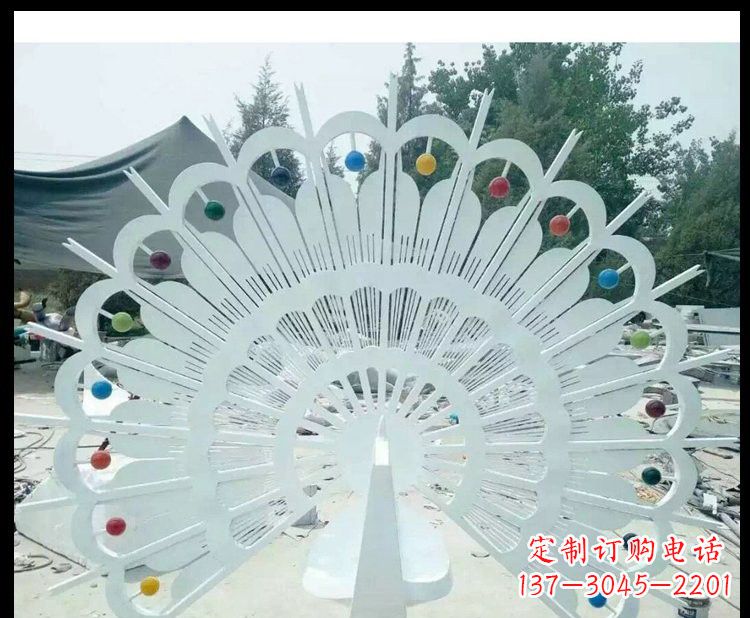 甘肃精美不锈钢孔雀雕塑