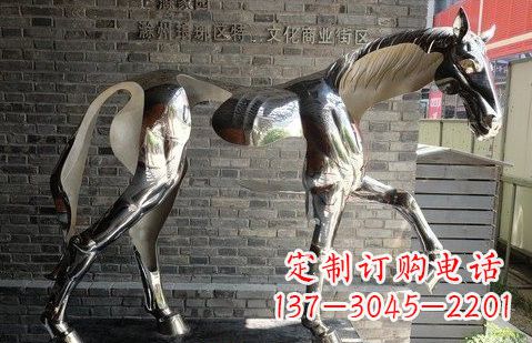 甘肃不锈钢马雕塑精美而又具有象征意义