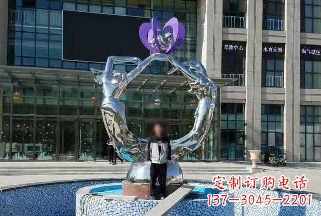 甘肃不锈钢抽象女孩雕塑