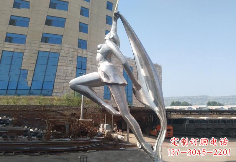 甘肃不锈钢女孩雕塑