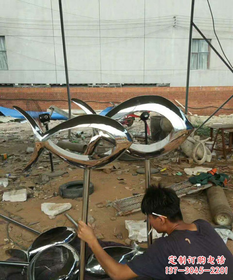 甘肃不锈钢动物雕塑