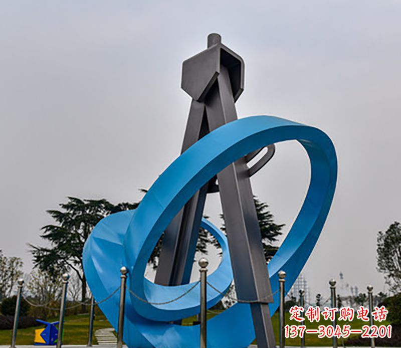 甘肃精美的不锈钢圆规雕塑
