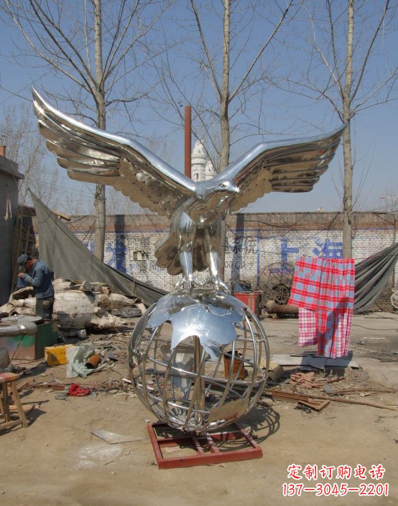 甘肃不锈钢大展鸿图老鹰雕塑
