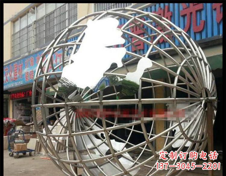 甘肃纪念地球的不锈钢雕塑