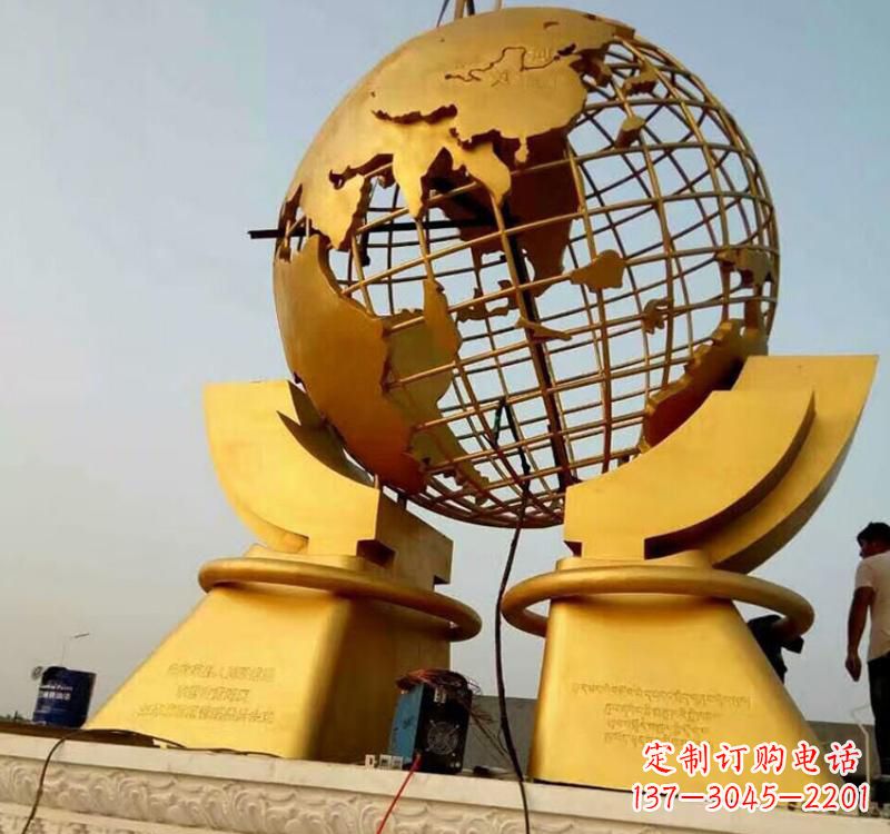 甘肃不锈钢地球仪镂空雕塑以艺术展示地球的美