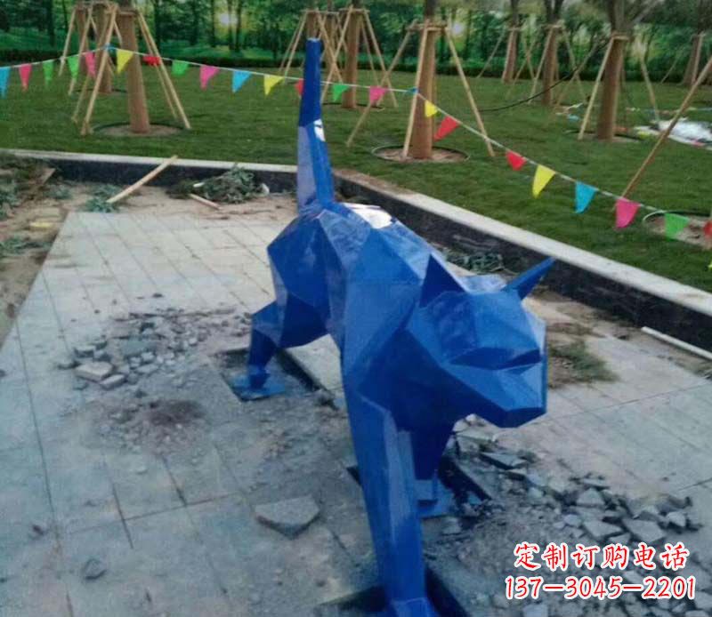甘肃不锈钢动物雕塑艺术性与现实性的完美结合