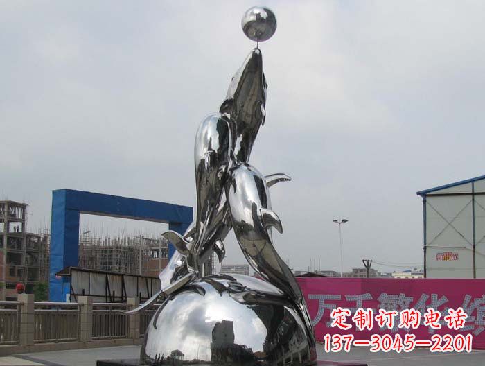 甘肃海豚雕塑精美细腻的艺术品