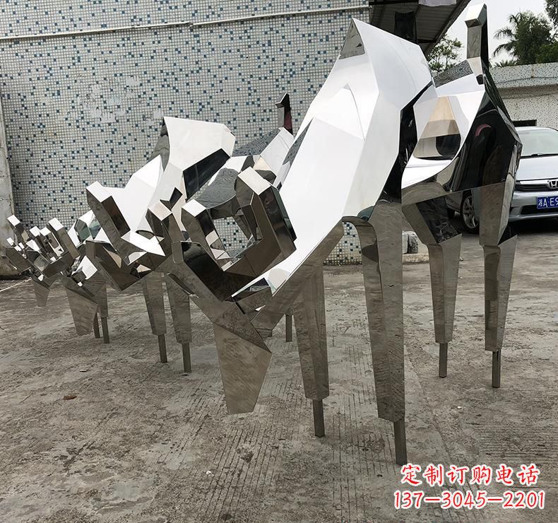 甘肃不锈钢动物小鹿雕塑