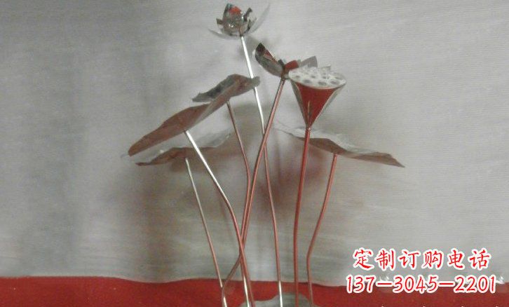 甘肃不锈钢锻造的荷叶雕塑