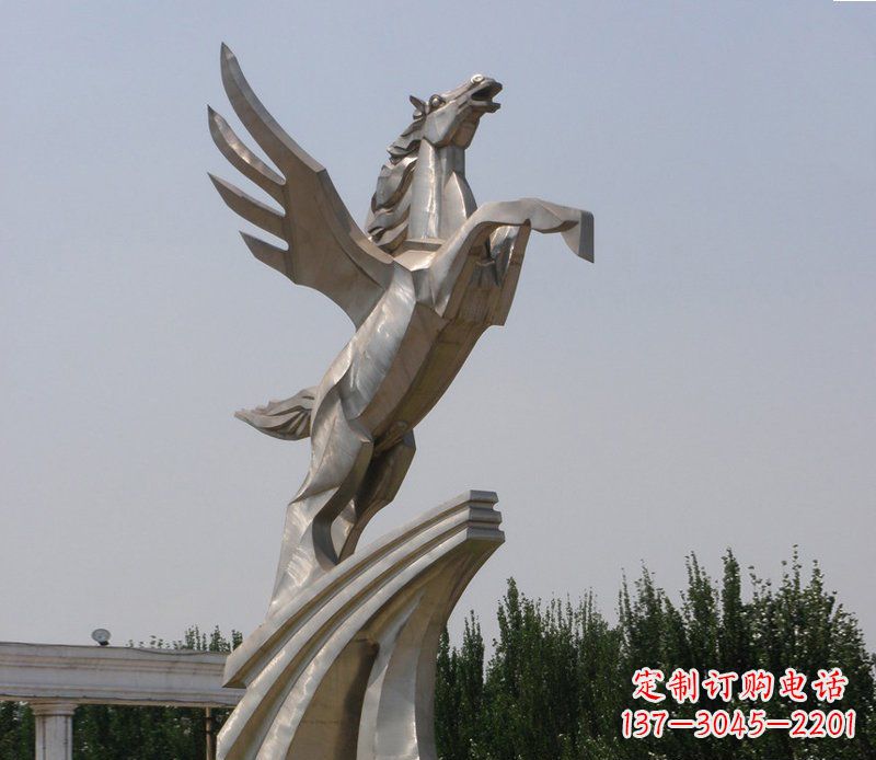 甘肃不锈钢飞马精美雕塑点缀公园