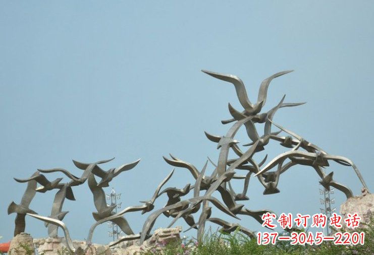 甘肃不锈钢大雁雕塑一只翱翔天际的艺术品