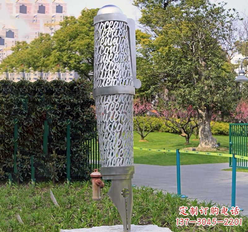 甘肃精致不锈钢钢笔雕塑