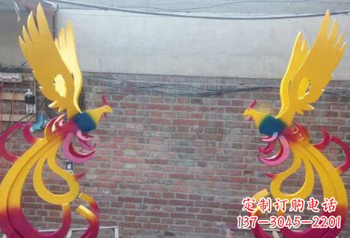 甘肃不锈钢公园彩色凤凰雕塑——艺术与自然的融合