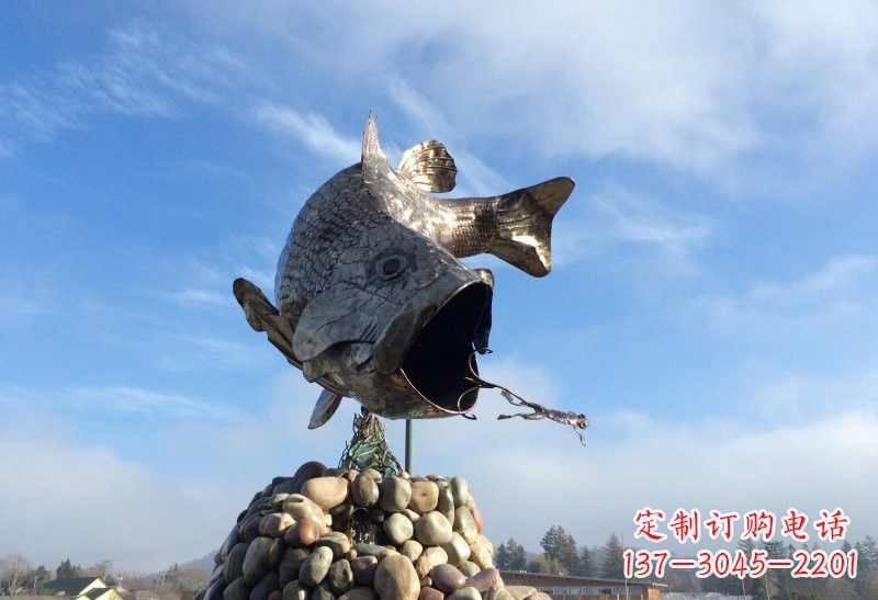 甘肃不锈钢鲤鱼雕塑