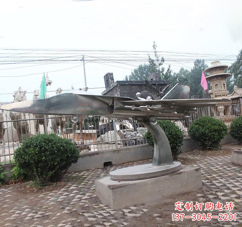 甘肃不锈钢飞机雕塑——一种象征着力量与和平的艺术品
