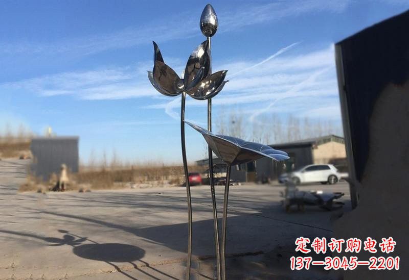 甘肃不锈钢荷花雕塑精美的艺术瑰宝