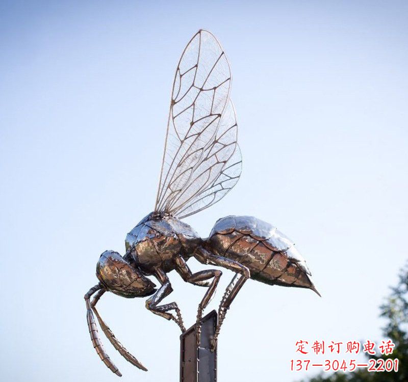 甘肃不锈钢公园蜜蜂雕塑精彩纷呈的自然之美
