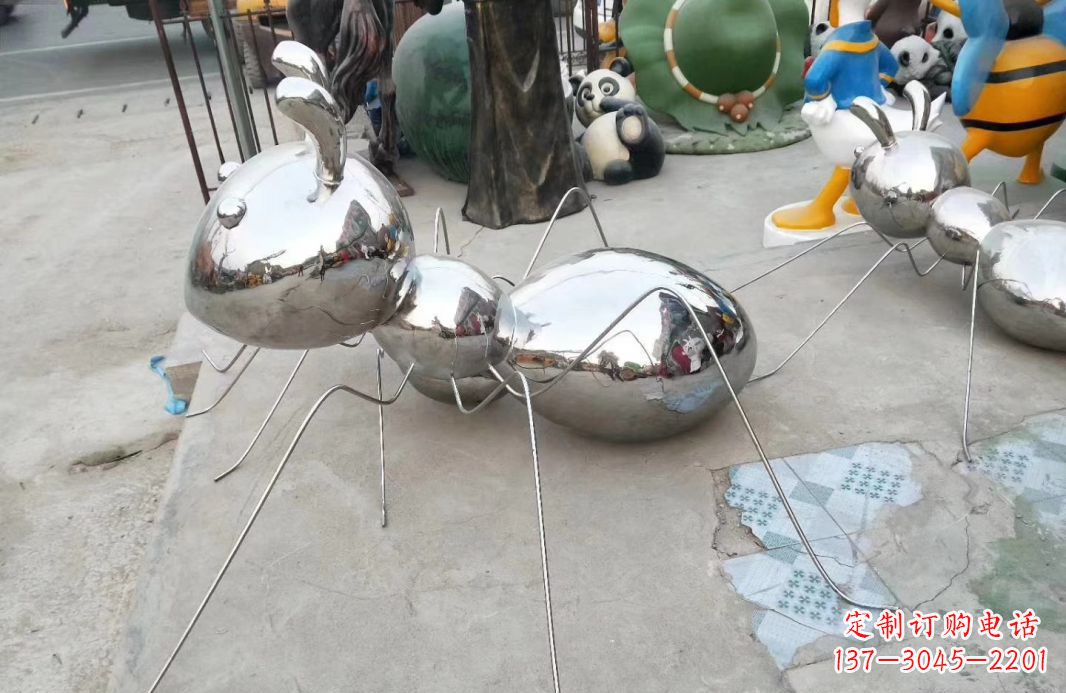 甘肃精致雕塑——不锈钢蚂蚁
