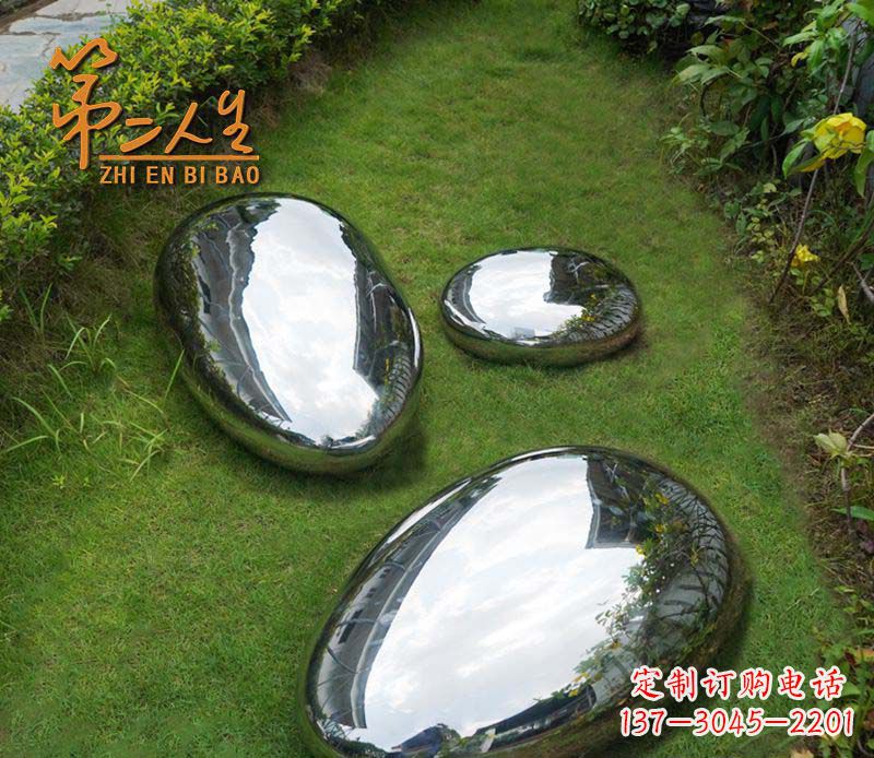 甘肃不锈钢公园的水滴雕塑构筑流动的美