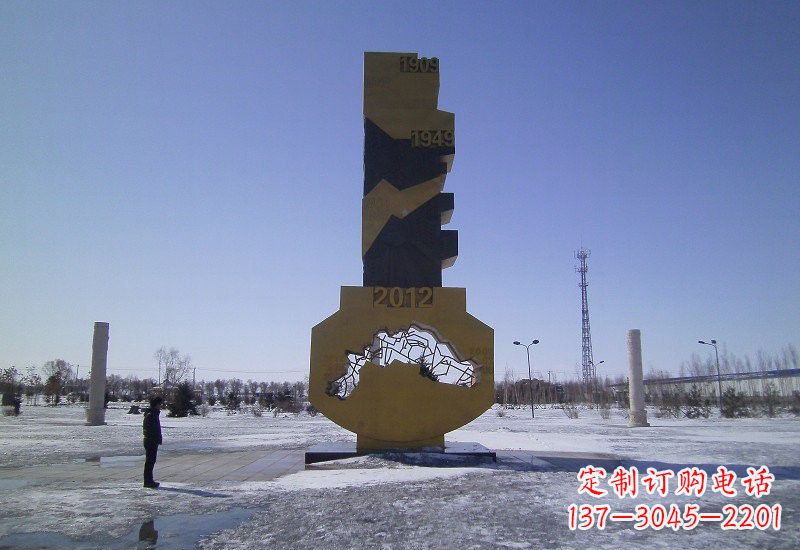 甘肃不锈钢钥匙雕塑精致且具有象征意义