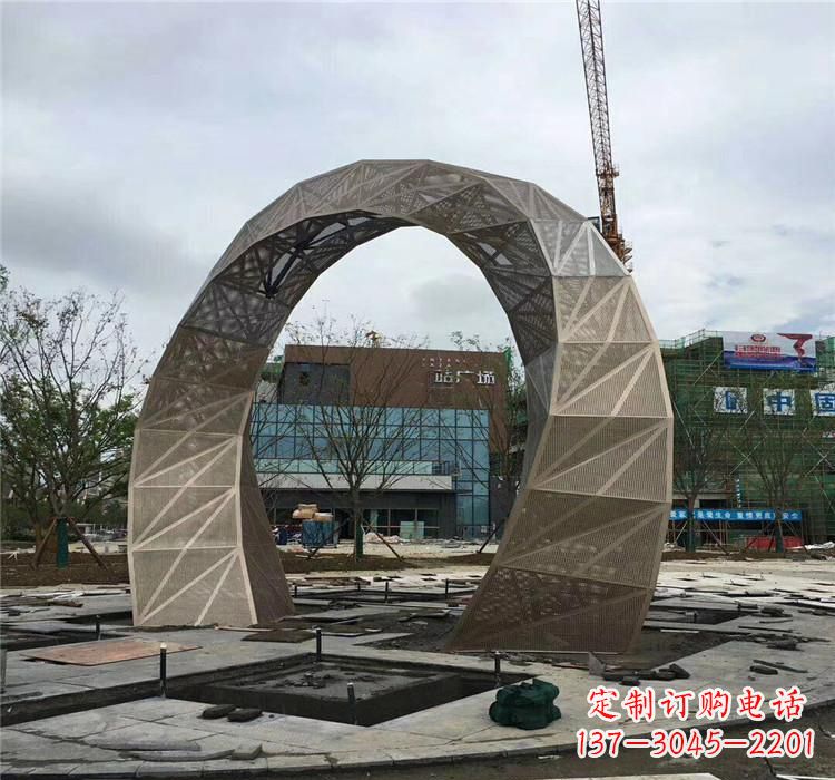 甘肃不锈钢拱门雕塑精美外观,古典气息