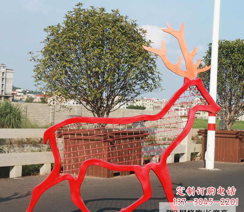 甘肃不锈钢动物雕塑——鹿