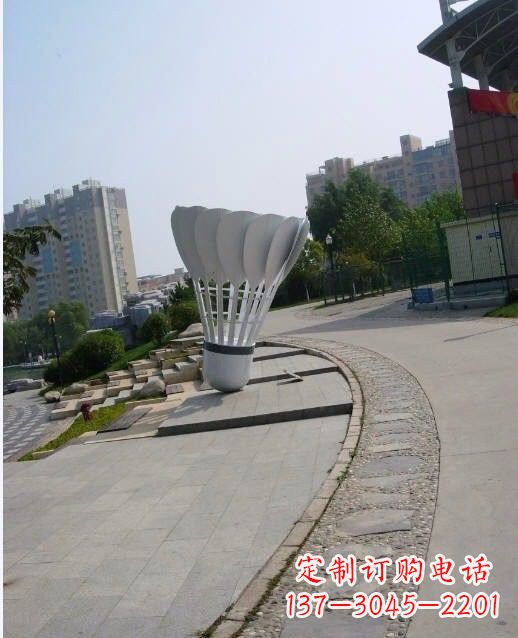甘肃羽毛球雕塑一座展现精神风貌的艺术精品
